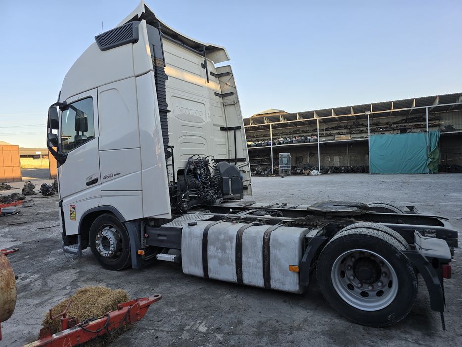 Продам тигач VOLVO