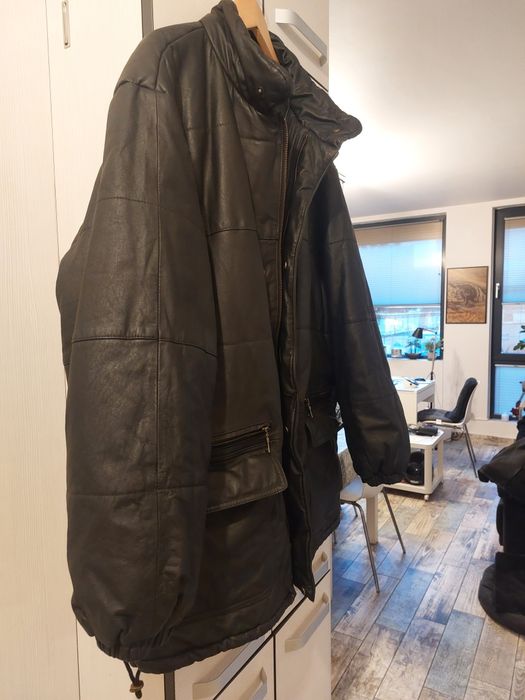 Продавам оригинално мъжко кожено яке ХХЛ