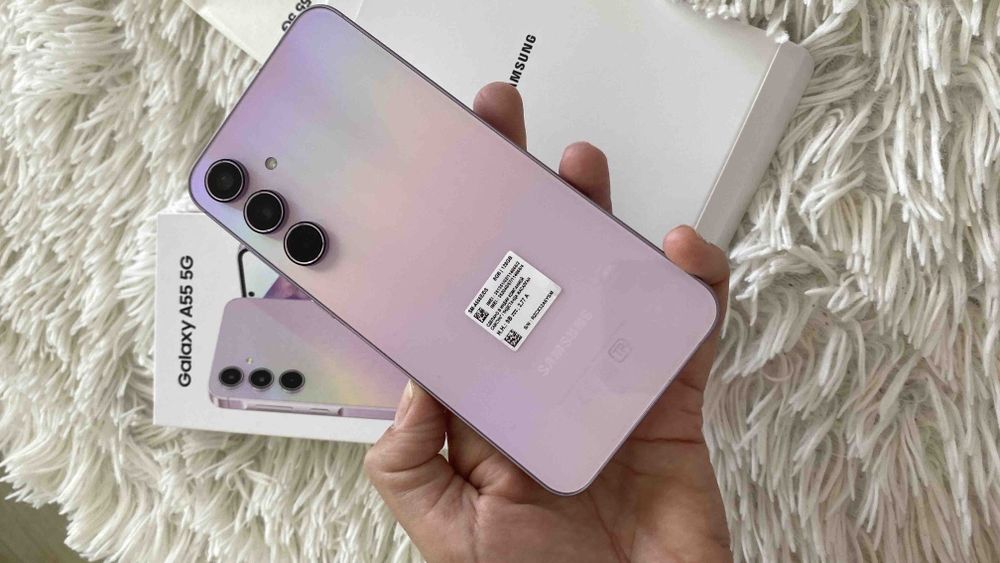 Продам телефон А55 новый