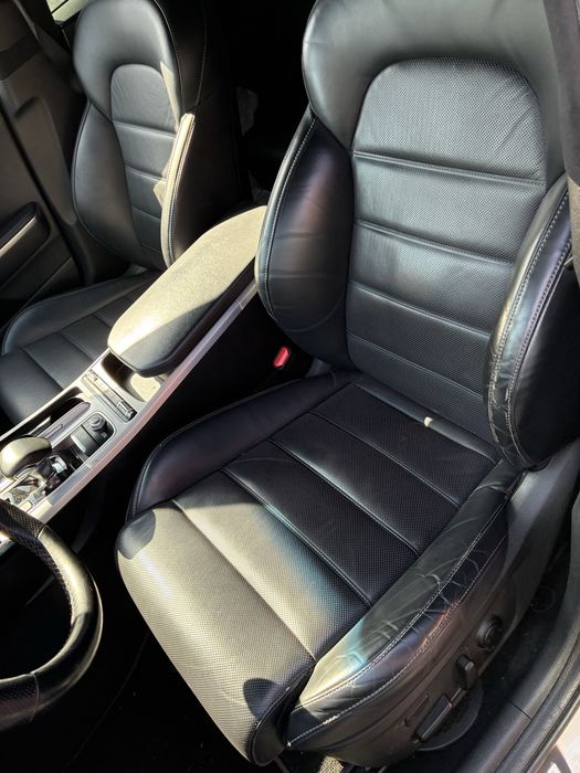 Kia Stinger GT на части