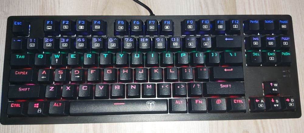 Vand tastatura mecanica T-Dagger Bali iluminare Rainbow noua