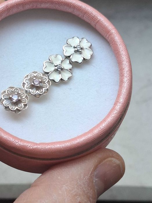 Србърни обици с цирконии