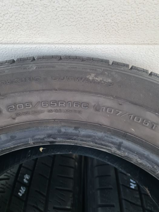 Всесезонни гуми за Бус 4 броя GOODYEAR  Vector 205 65 R16C дот 4618