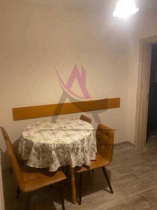Дава се под наем Тристаен апартамент в Варна, Трошево - 55 кв.м за 398.82 € - Снимка #2