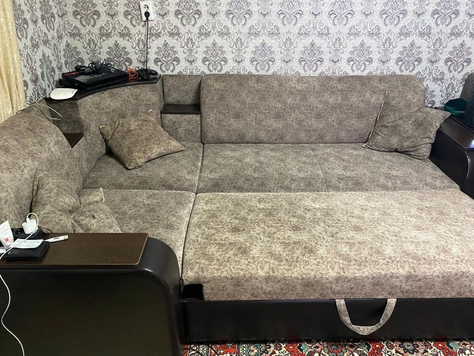 Продам диван и кресло