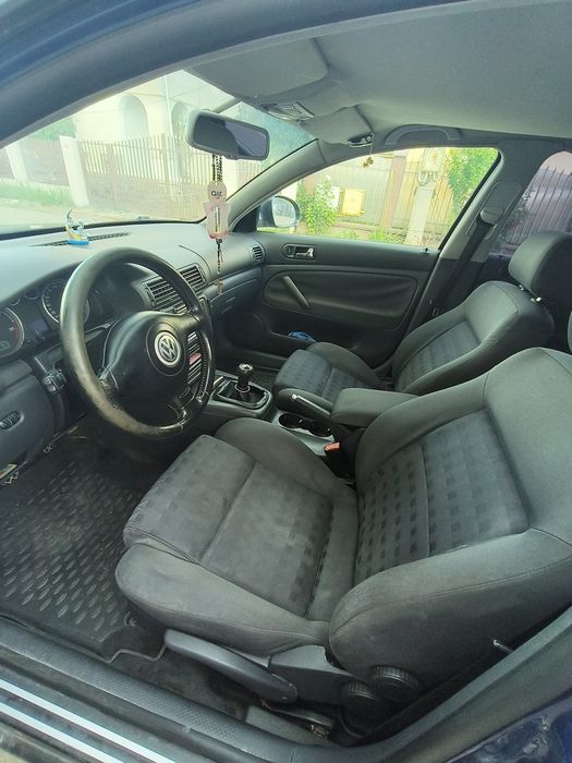 VOLKSWAGEN Passat 0 — imagine 4