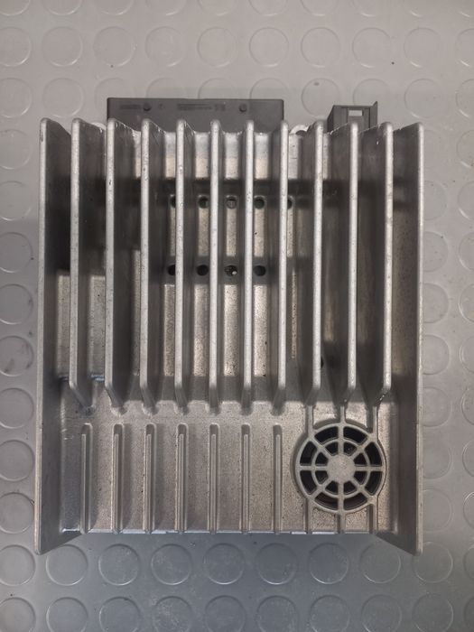 Усилвател Harman  Mercedes W212