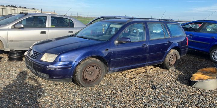 Comanda AC 3B2907044C 3B2907044C Volkswagen VW Bora prima generatie