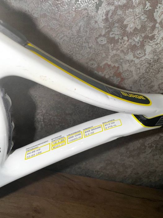 Тенисная ракетка Wilson