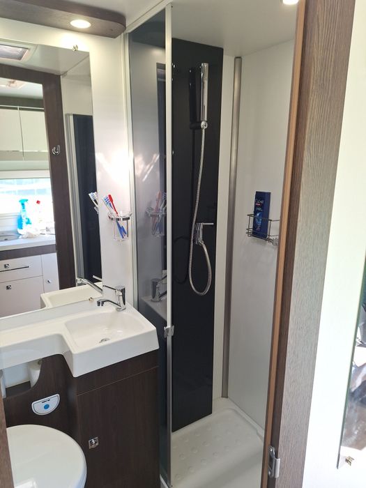 Autorulota de inchiriat, campervan, motorhome