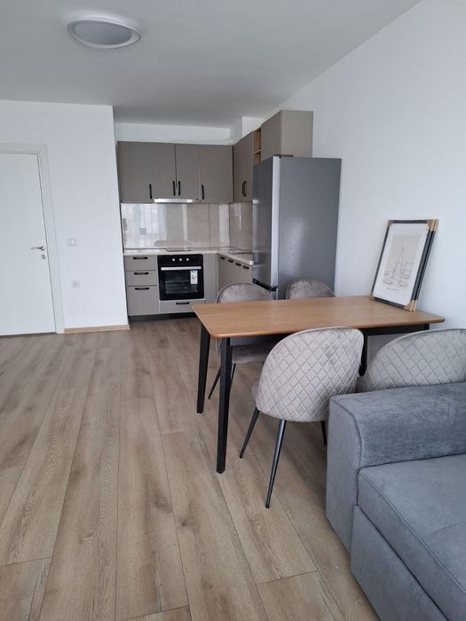 Дава се под наем Двустаен апартамент в Пловдив, Христо Смирненски - 73 кв.м за 450 € - Снимка #1