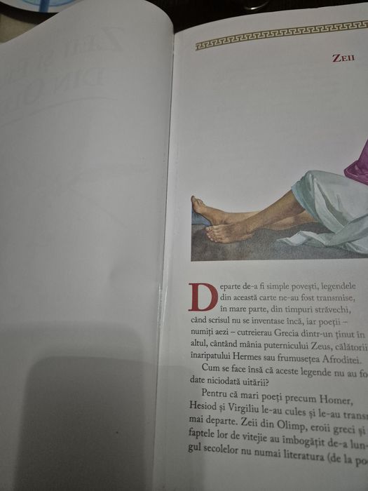 Carti pentru copii cu imagini, cartonate.