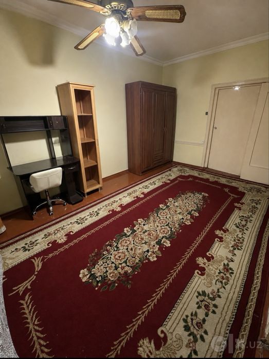 Kvartira qizlarga