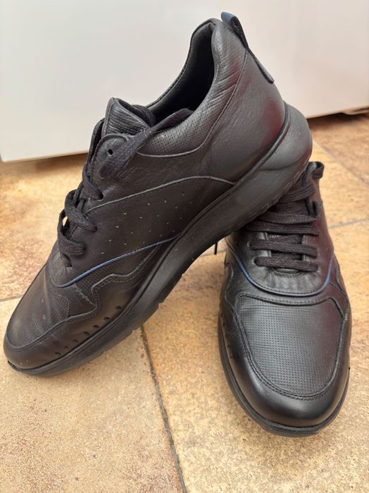 Чисто нови мъжки обувки!