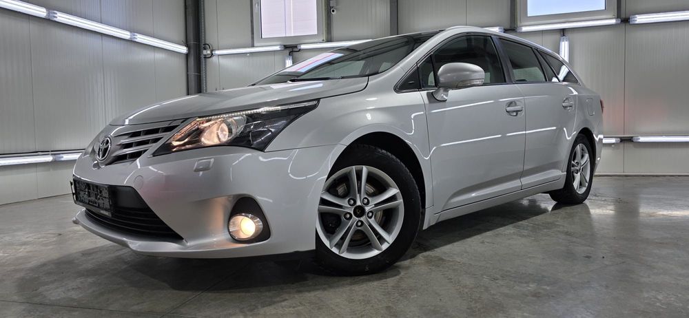 Toyota Avensis Recent importată, în stare bună atât tehnic cat și estetic!