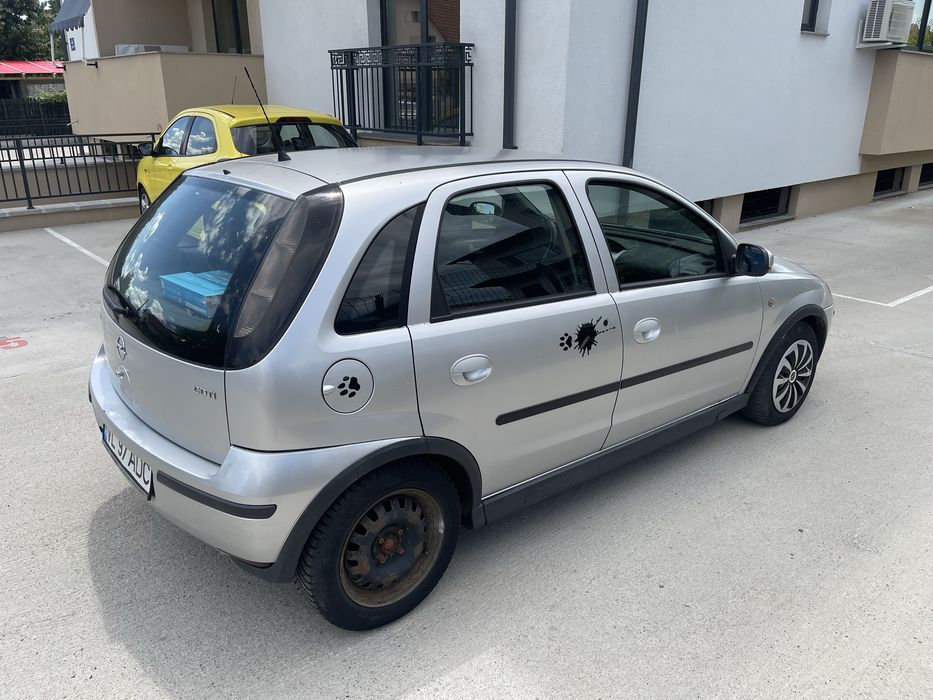 Opel corsa C 1.3 2005