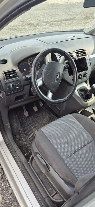 Форд фокус ц макс