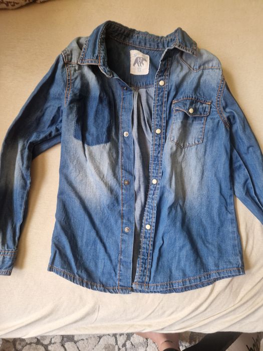 Две детски дънкови ризи