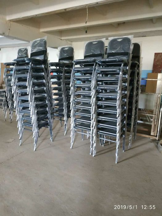 есть в наличии Диван зал ожидания трёхместный.стул Турон есть