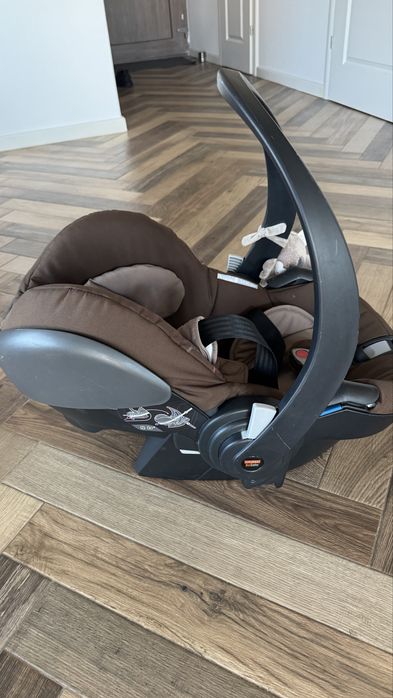 Scoiza izi go plus stokke+isofix
