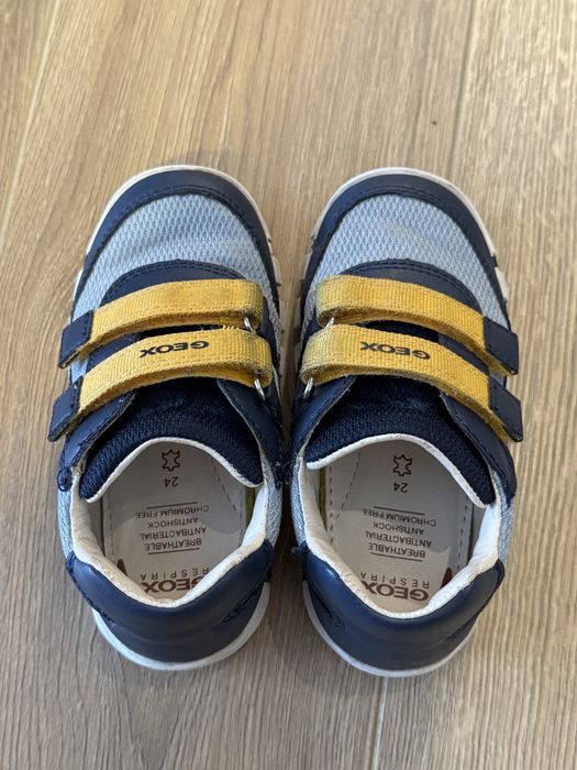 Adidasi Geox copii