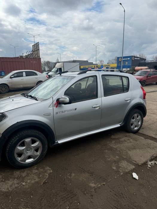 Renault Sandero 2013