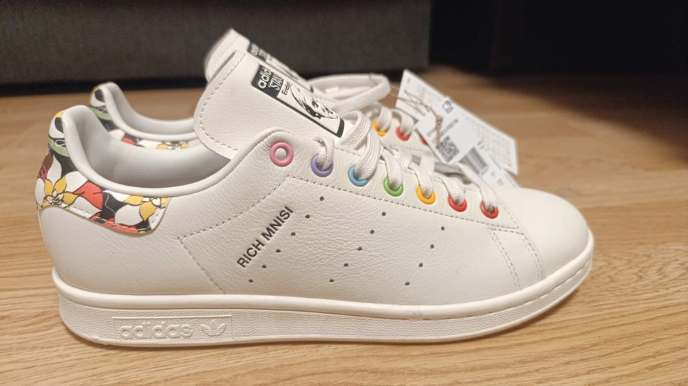 Adidași Stan Smith