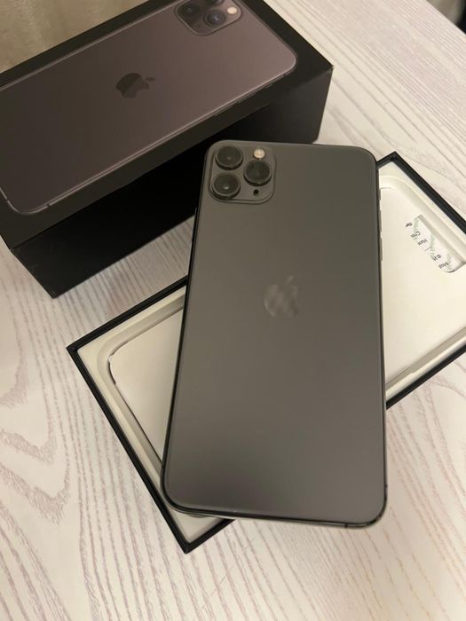 Продам Iphone 11 pro max