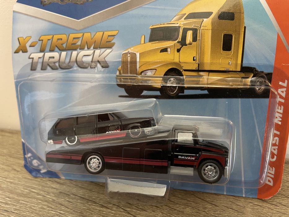 Hot wheels метални модели/коли, shell bmw m1, камион Advan, скейтборд от Mcdonald’s