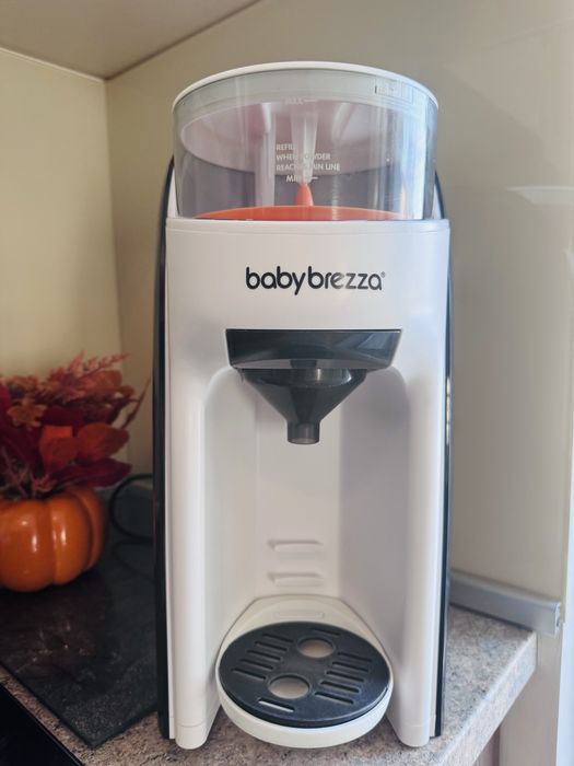 Aparat de lapte Baby Brezza Pro Advanced