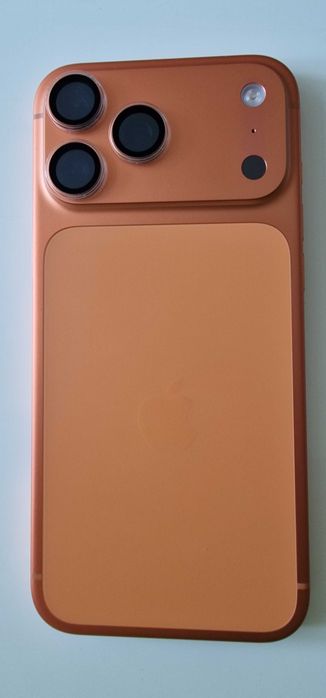 Iphone 17 Pro Max гаранция до 2028