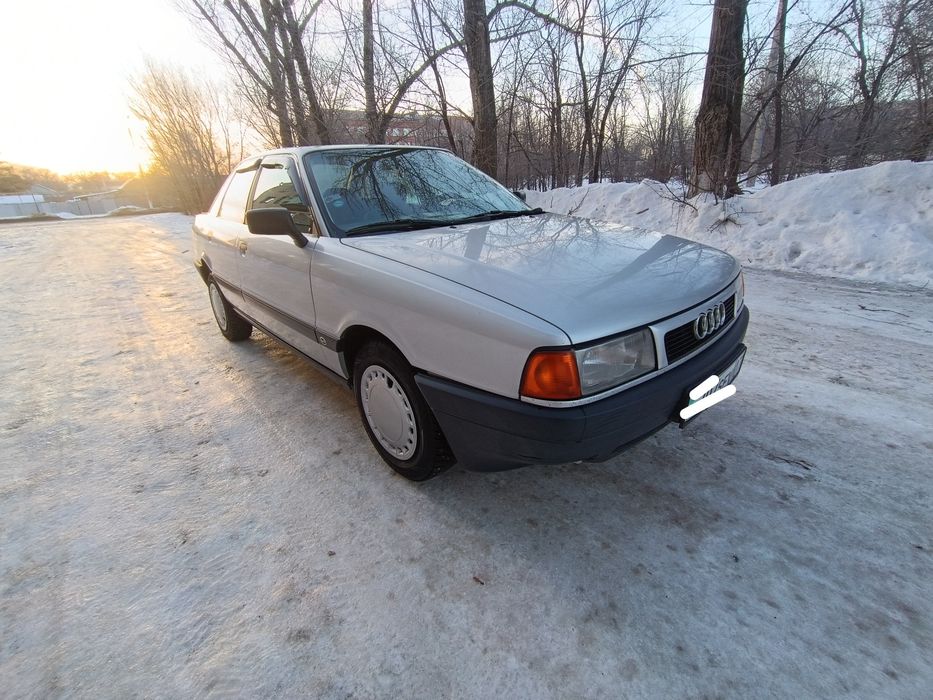 Продам Ауди 80 б3 в хорошем состоянии