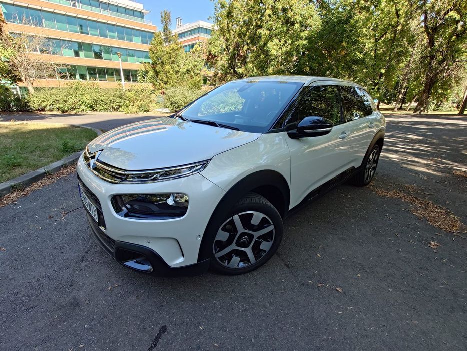 Citroën C4 Cactus 1.2 PureTech 130 CP | Panoramic | Keyless | Cameră | Navi | 2018 | EUR