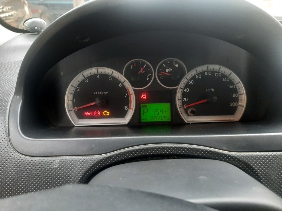 Nexia3 avtomat sotiladi