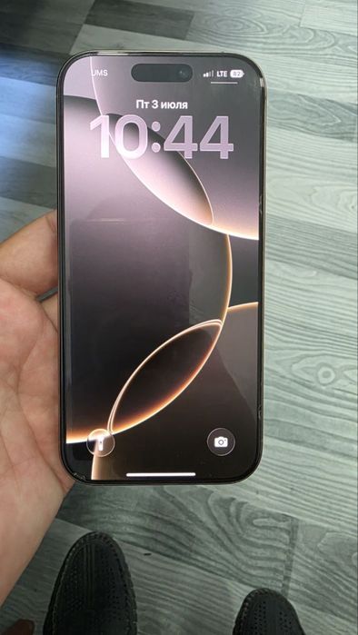 Iphone 16 pro 128 GB batareka 91%