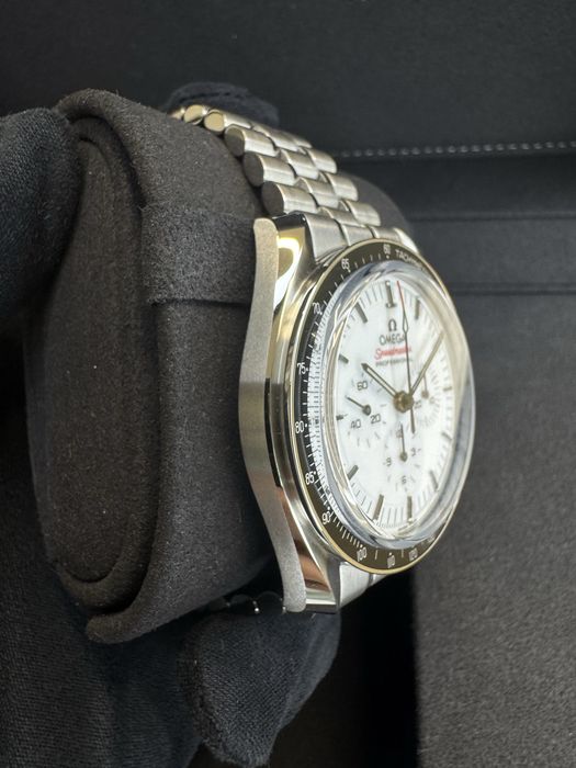 Omega Speedmaster Professional Moonwatch Sapphire Sandwich – Чисто нов, пълен комплект