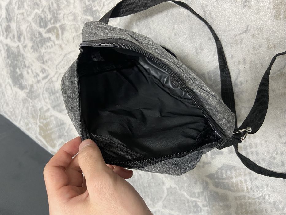 Барсетка серая тонкая с 2 отсеками