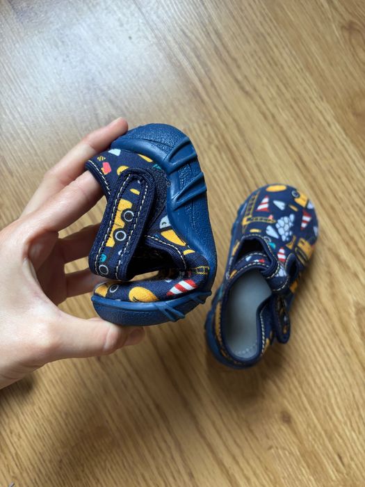 Детски пантофи 22 номер