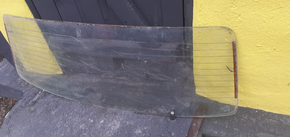 Стёкла на Волгу 3110