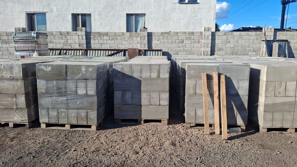 Продам кирпич газаблок размер 20х30х60