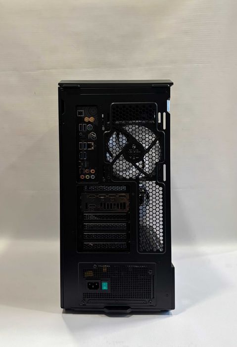 Геймърски компютър AMD Ryzen 9 5950X, ASUS ROG RTX 3090 24GB, 64GB ram