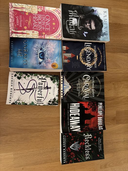 Книги на най различни автори