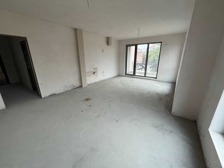 Продава се тристаен апартамент – ново строителство, до Културен дом