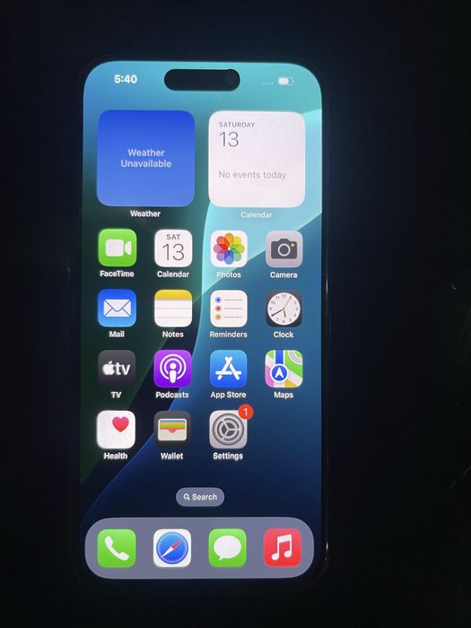 iPhone 15 pro с гаранте