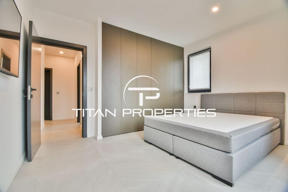 Продава се Тристаен апартамент в София, Хладилника - 94 кв.м за 3969 €/кв.м - Снимка #5