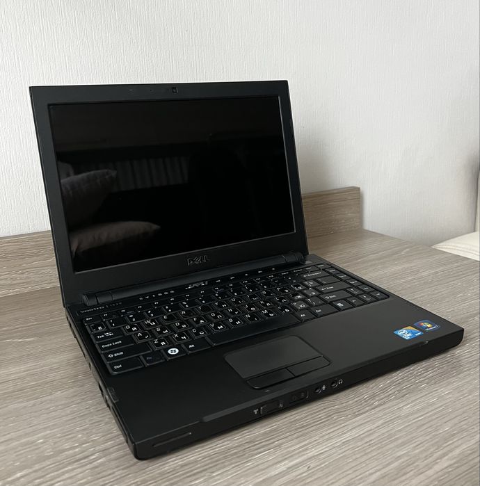 Ноутбук Dell Vostro 1220
