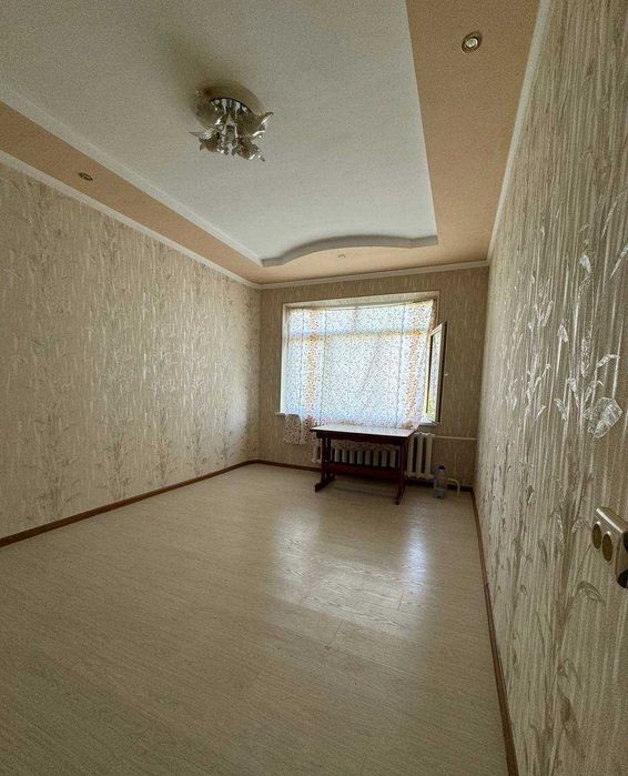 Срочно продаю Кара камиш 1/3  4-х комнатая квартира  4 - Этаж