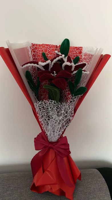 Buchet de crini din sârmă plușată