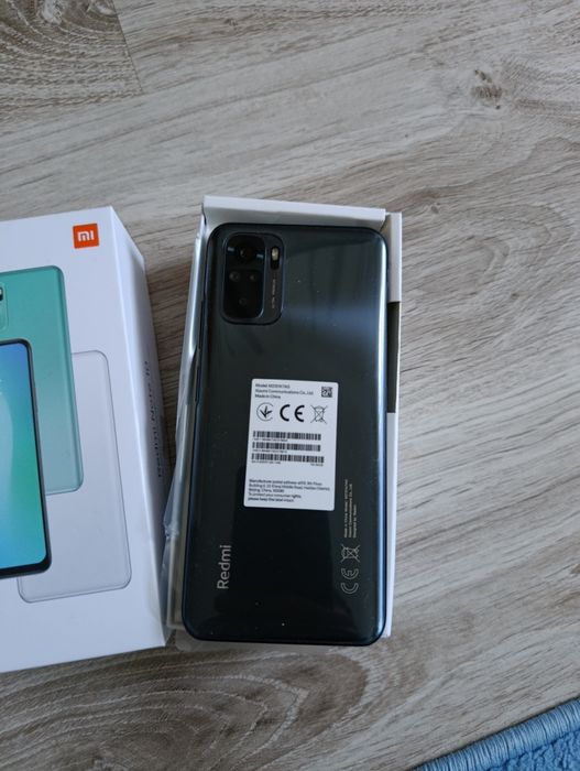 Продавам xiaomi redmi note 10