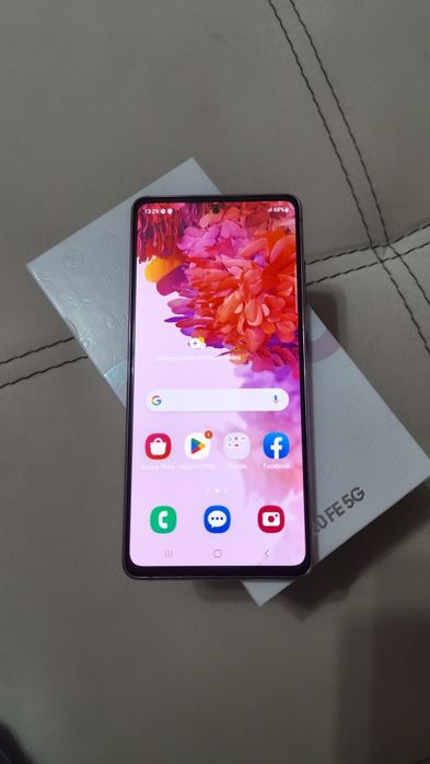 Samsung  S  20 Fe